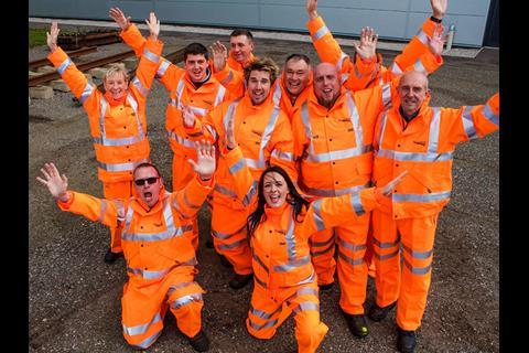 Ballyclare has won an order to supply Network Rail with hi‐visibility polycotton workwear.